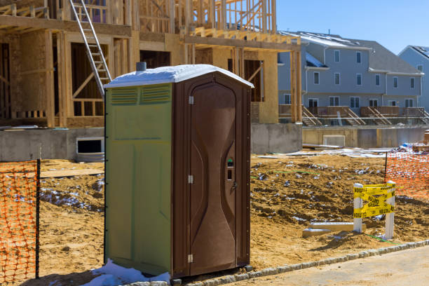 Best Portable restroom trailer rental  in Pleasant Run Farm, OH